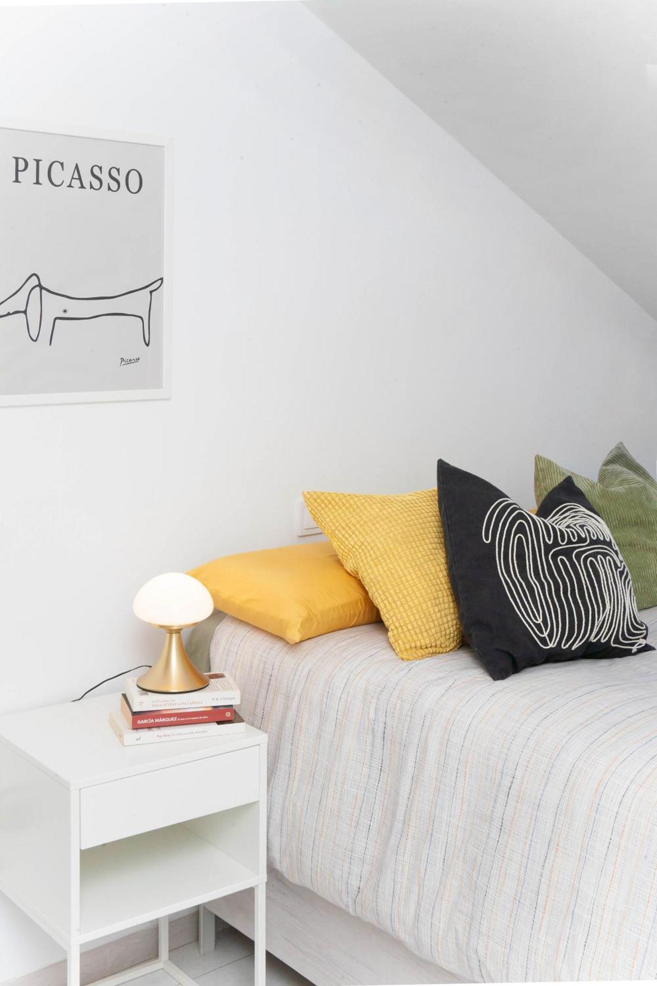 Picasso'S Dream Cozy & Chic Attic Plaza Merced Málaga Exterior foto